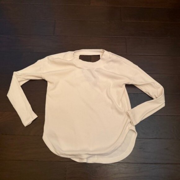 Athleta Presence Sweatshirt in Magnolia White Size small long sleeve top - Picture 4 of 5